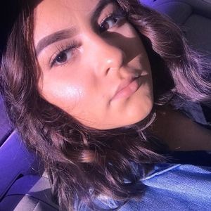 Meet your Posher, Fatima